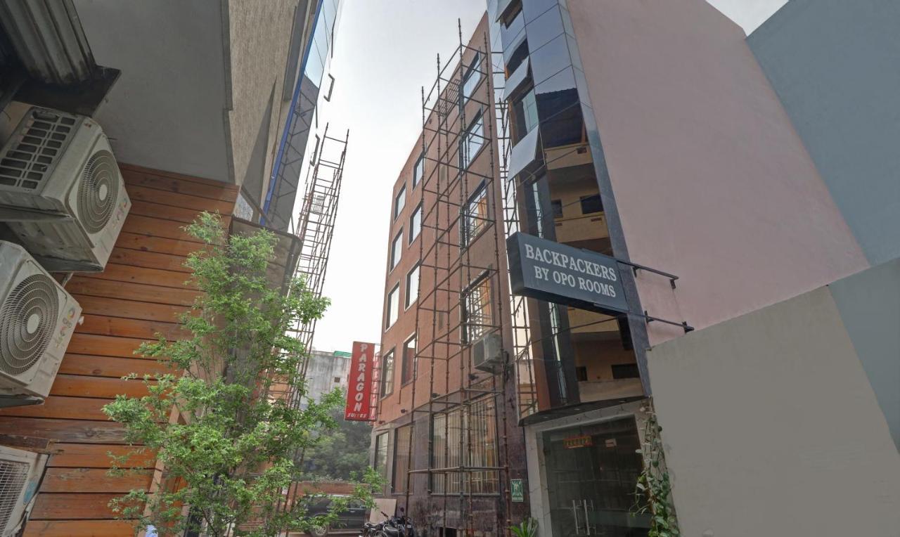 Treebo Trend Paragon Suites Mahipalpur New Delhi Exterior foto