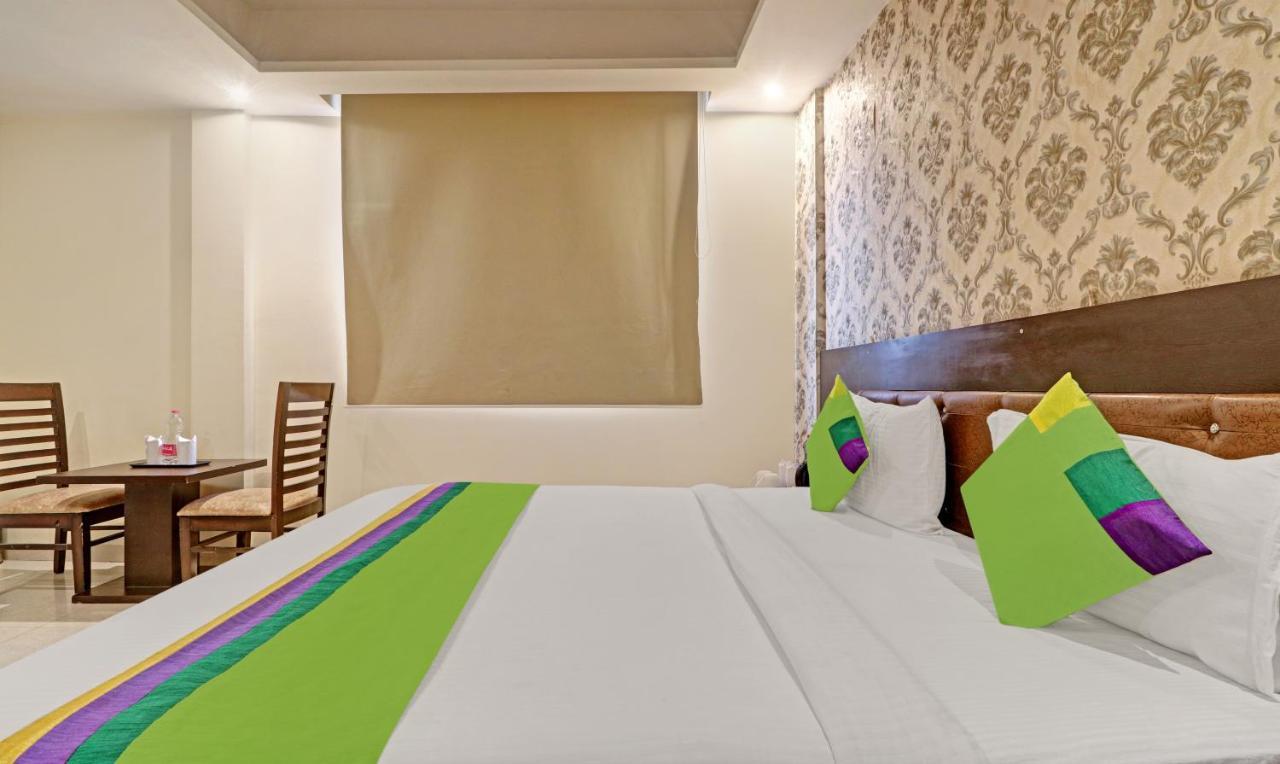 Treebo Trend Paragon Suites Mahipalpur New Delhi Exterior foto
